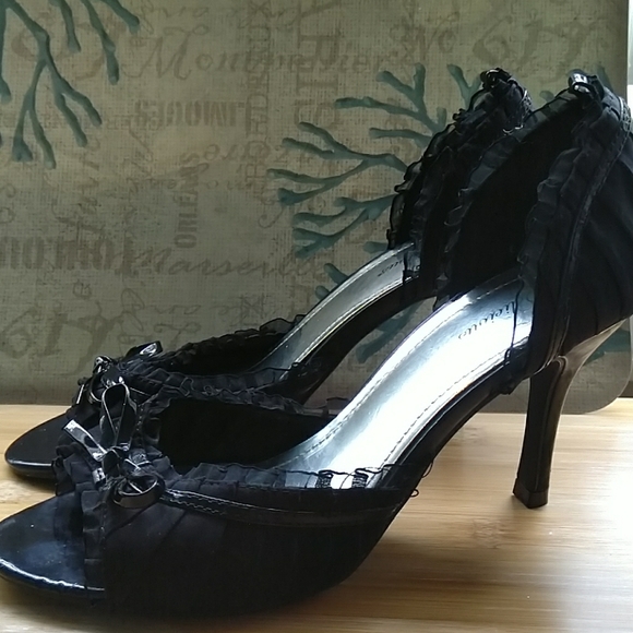 Delicious Shoes - Delicious black high heels 9